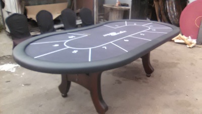 Стол для покера на 10 человек ​Покерный стол на 10 мест. Вы можете заказать цвет сукна и борта на свой вкус.